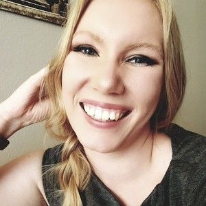 Meet your Posher, Karisa